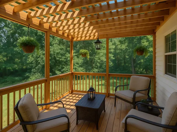 293 Commodore Dr, Livingston, TX 77351