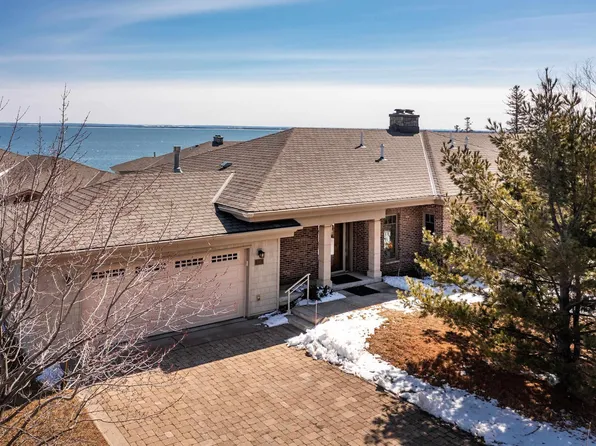 2310 Water St Unit 16, Duluth, MN 55812