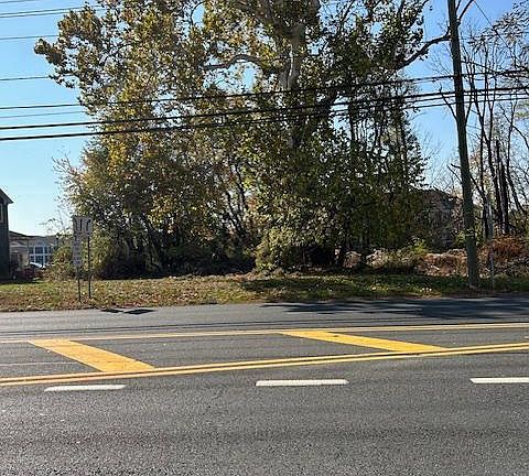 5th image of 2353 Route 33