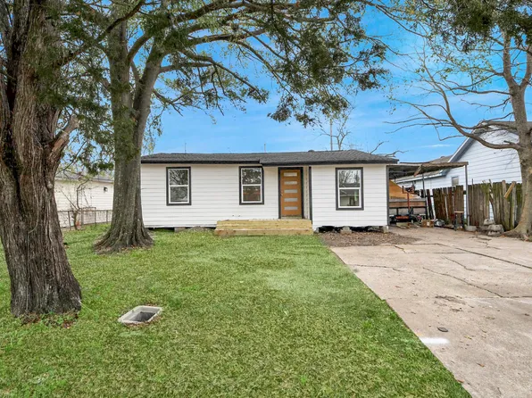 1126 14th St, Galena Park, TX 77547