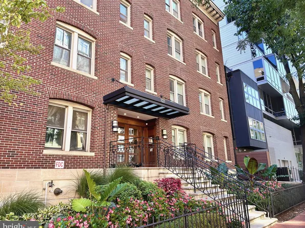 1121 24th St NW APT 401, Washington, DC 20037