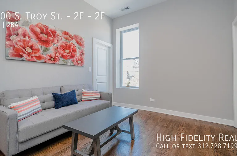 2400 S Troy St #2F — Photo 4