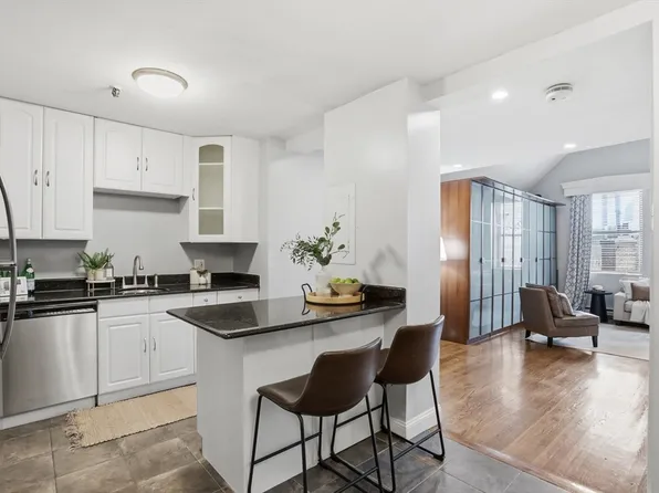 3 Appleton St APT 504, Boston, MA 02116