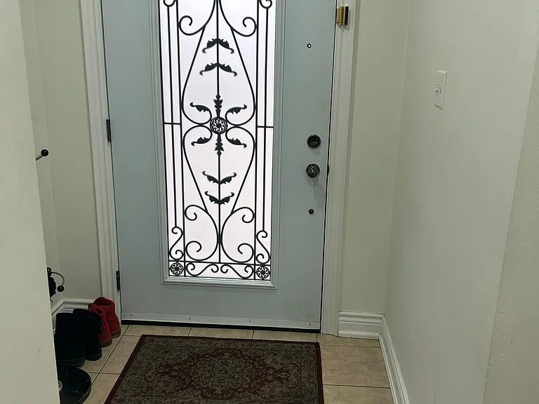 4332 Guildwood Way — Photo 2