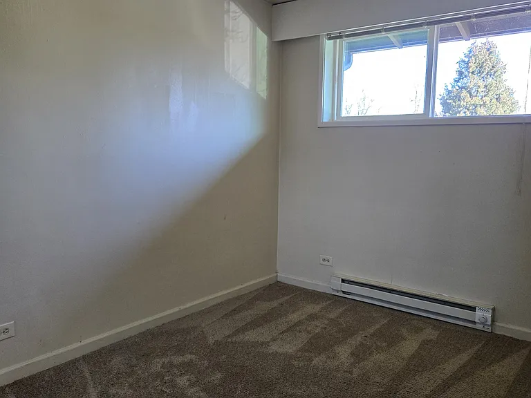 1670 Arthur Pl #1670 — Photo 4