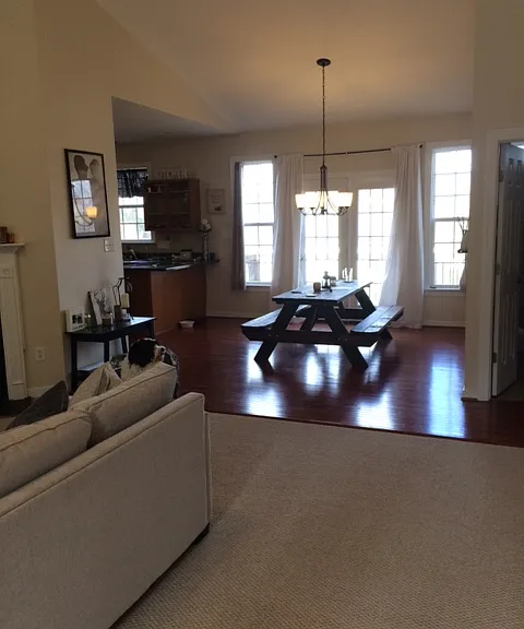 77 Goldenrod Rd — Photo 4