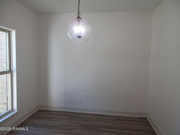 5th image of 173 Rue Maury Vl