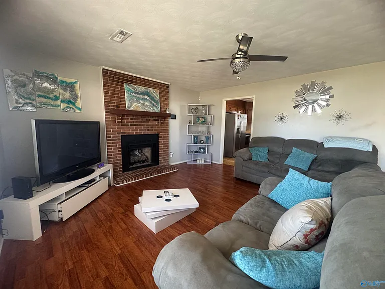 117 Water Oak Ct — Photo 3