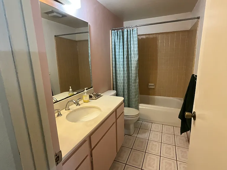 405 Golden West Ave — Photo 10
