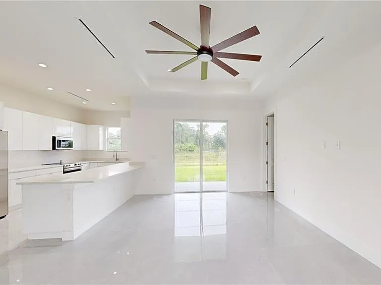 6048 Stratton Rd — Photo 8
