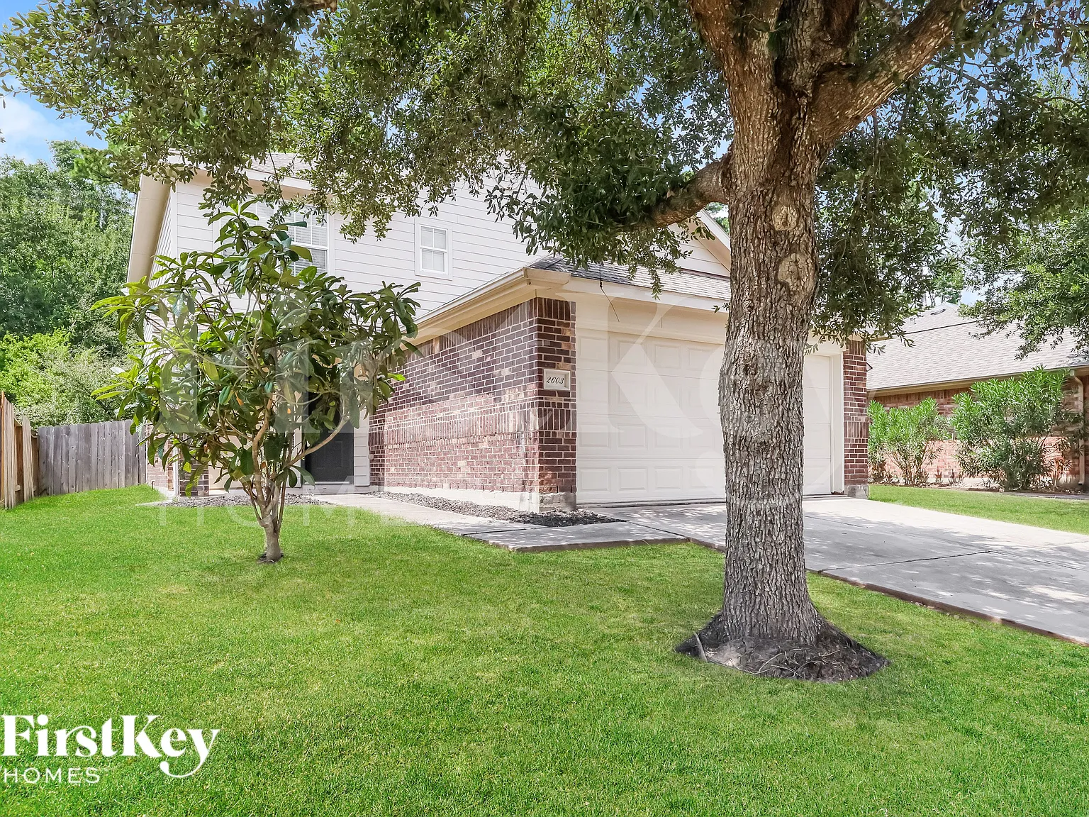 3 bed, 2.5 bath, 1788 sqft, $2,015 — Photo 2