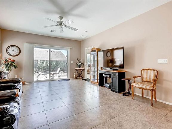 3rd image of 2417 Desert Sparrow Ave