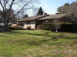 107 Rae Ave, Marietta, OH 45750