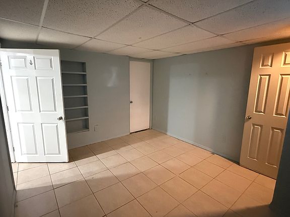 3rd image of 1140 Lorraine Dr Floor 2