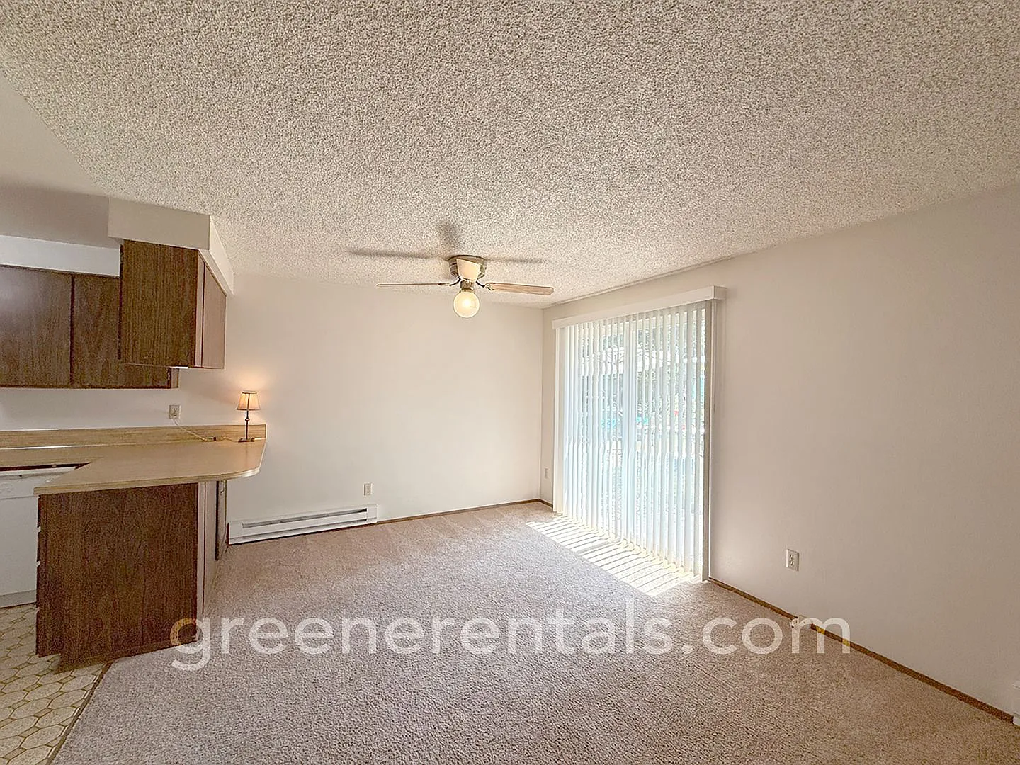 Trails End Dr SE - 7625 — Photo 4