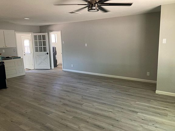 2nd image of 2715 S Mesa Ln