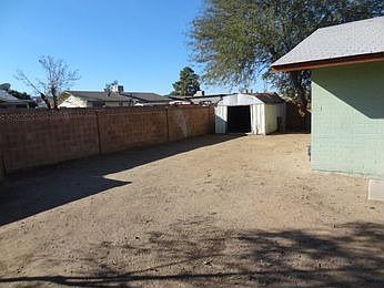 5th image of 1119 E South Mountain Ave