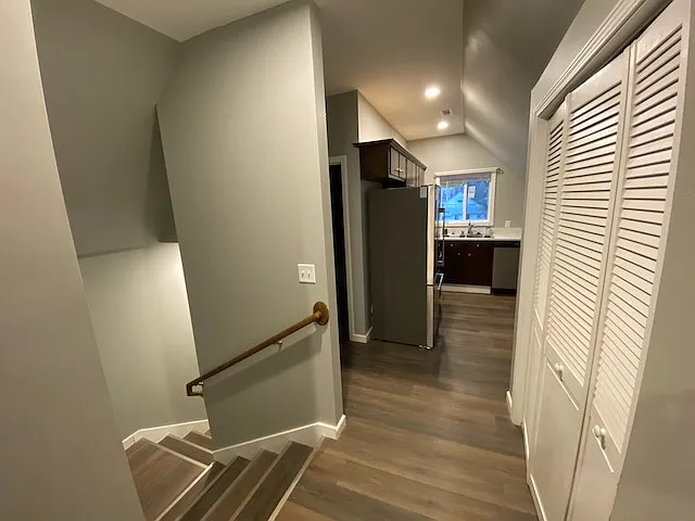 2 bed, 886 sqft, $1,050 — Photo 4