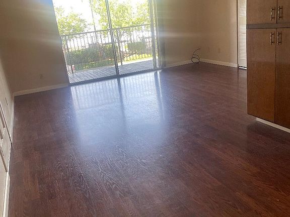 2nd image of 3325 W Campus Ave #3325