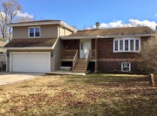 2175 Sycamore Ave, Hanover Park, IL 60133