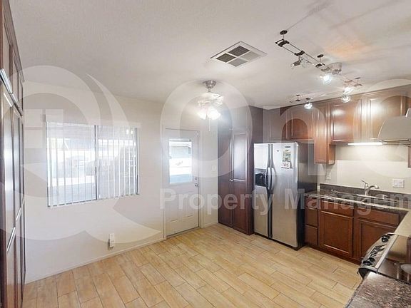 2nd image of 2525 S College Ave APT 8