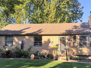 23335 Port St, Saint Clair Shores, MI