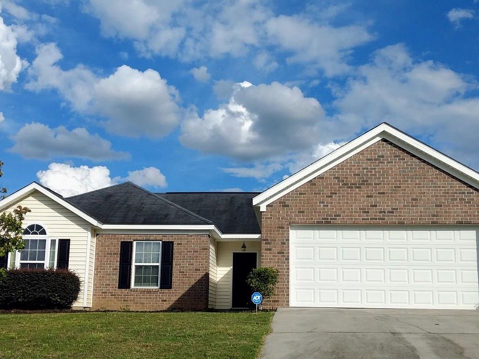 1st image of 301 S Bridgeport Dr