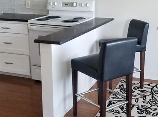 22601 18th Ave S, Seattle, WA 98198