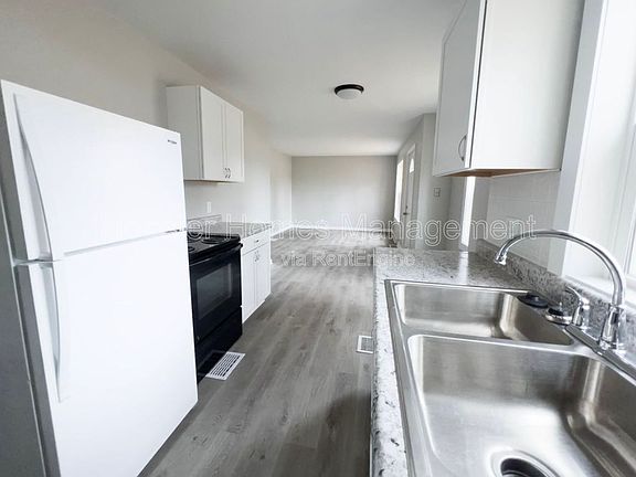 5th image of 4337 N Olney St