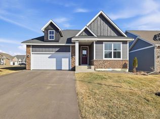 17936 Gresford Ln, Lakeville, MN 55044