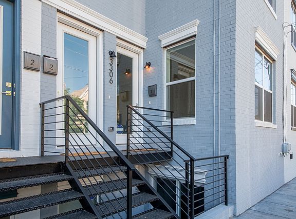 3rd image of 3306 9th St NE #1