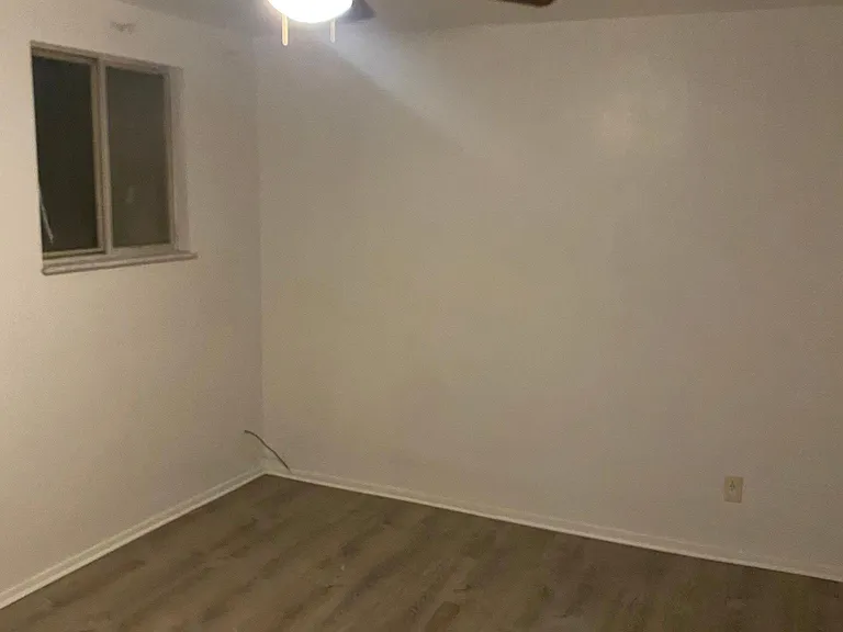 326 Hammond St — Photo 16