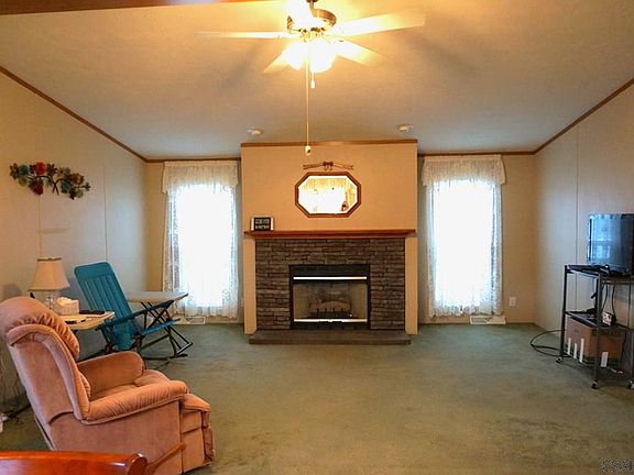 2nd image of 132 Brent Ln