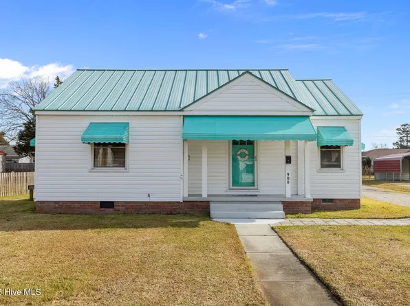 908 N 20th Street, Morehead City, NC 28557