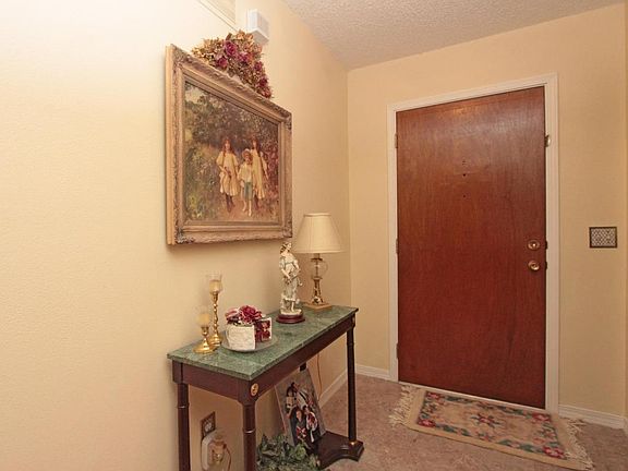 5th image of 8754 Barco Ln