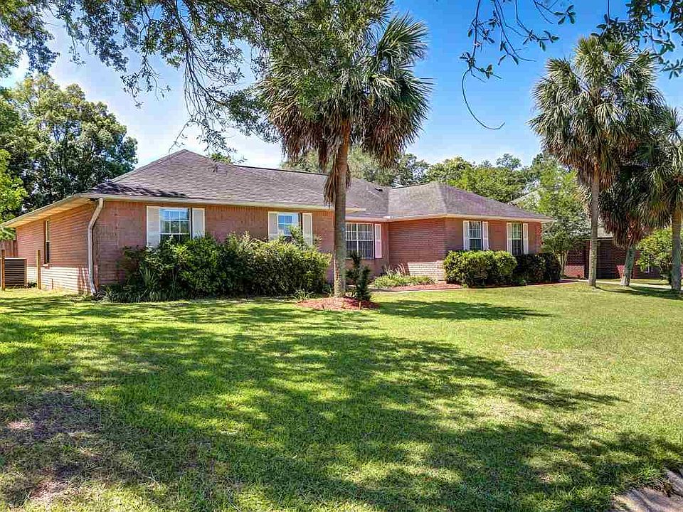 1st image of 2329 Amelia Ln