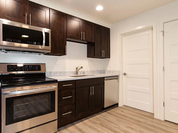 62nd Ave Apartments - Located in Central Ballard, 2237 NW 62nd St #5, Seattle, WA 98107