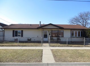 3348 176th St, Hammond, IN 46323