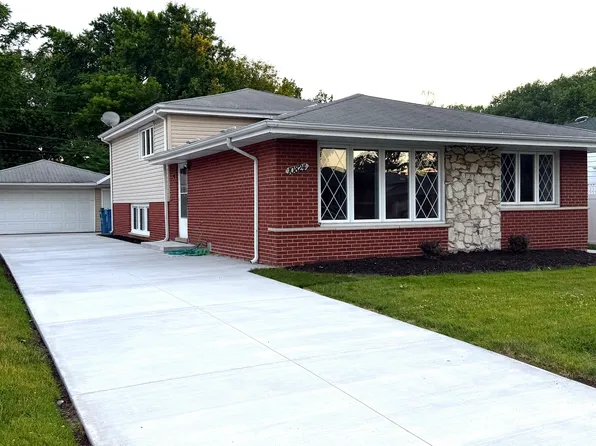 10824 S Laramie Ave, Oak Lawn, IL 60453
