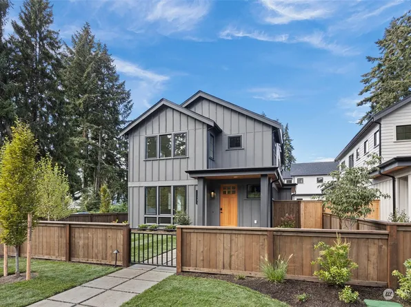 12804 NE 73rd Street, Kirkland, WA 98033