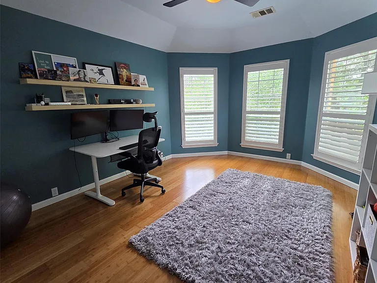 8208 Endeavor Cir — Photo 22
