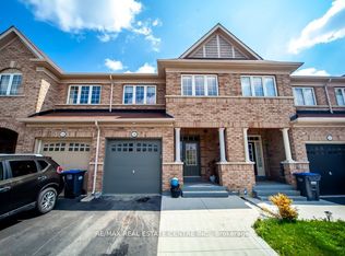 130 Sussexvale Dr, Brampton, ON L6R 3R2