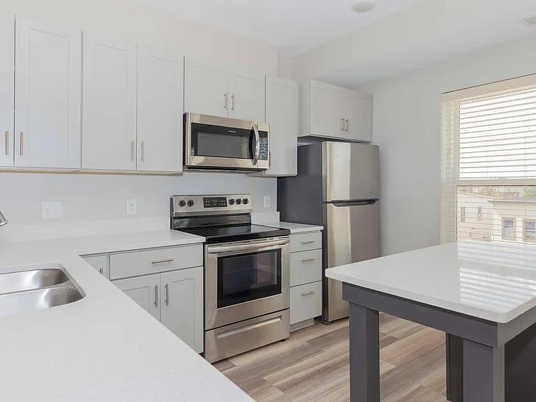 The Sentinel Residence — Photo 52