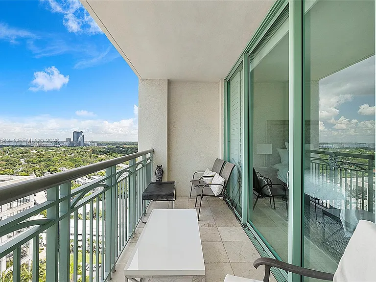 3350 SW 27th Ave #1803 — Photo 20