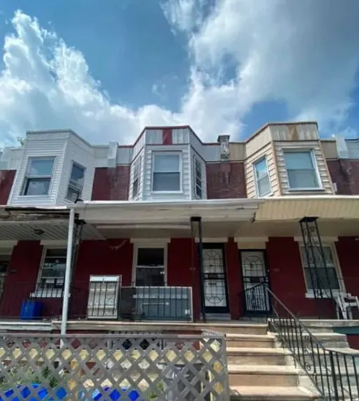 152 N Robinson St #1 — Photo 1