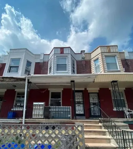 152 N Robinson St #1 Photo 1