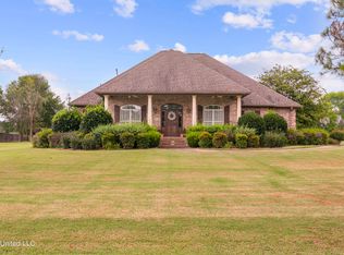 104 Sagefield Sq, Canton, MS 39046