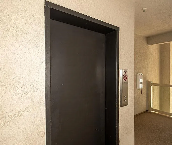1516 Pacific Coast Hwy — Photo 16