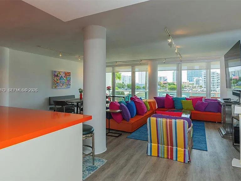 900 Bay Dr #224 — Photo 11