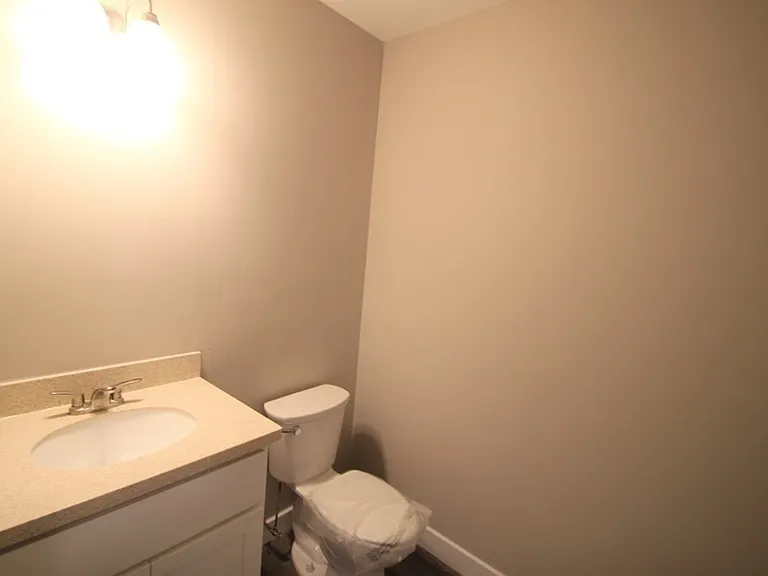 629 Washington St #202 — Photo 6